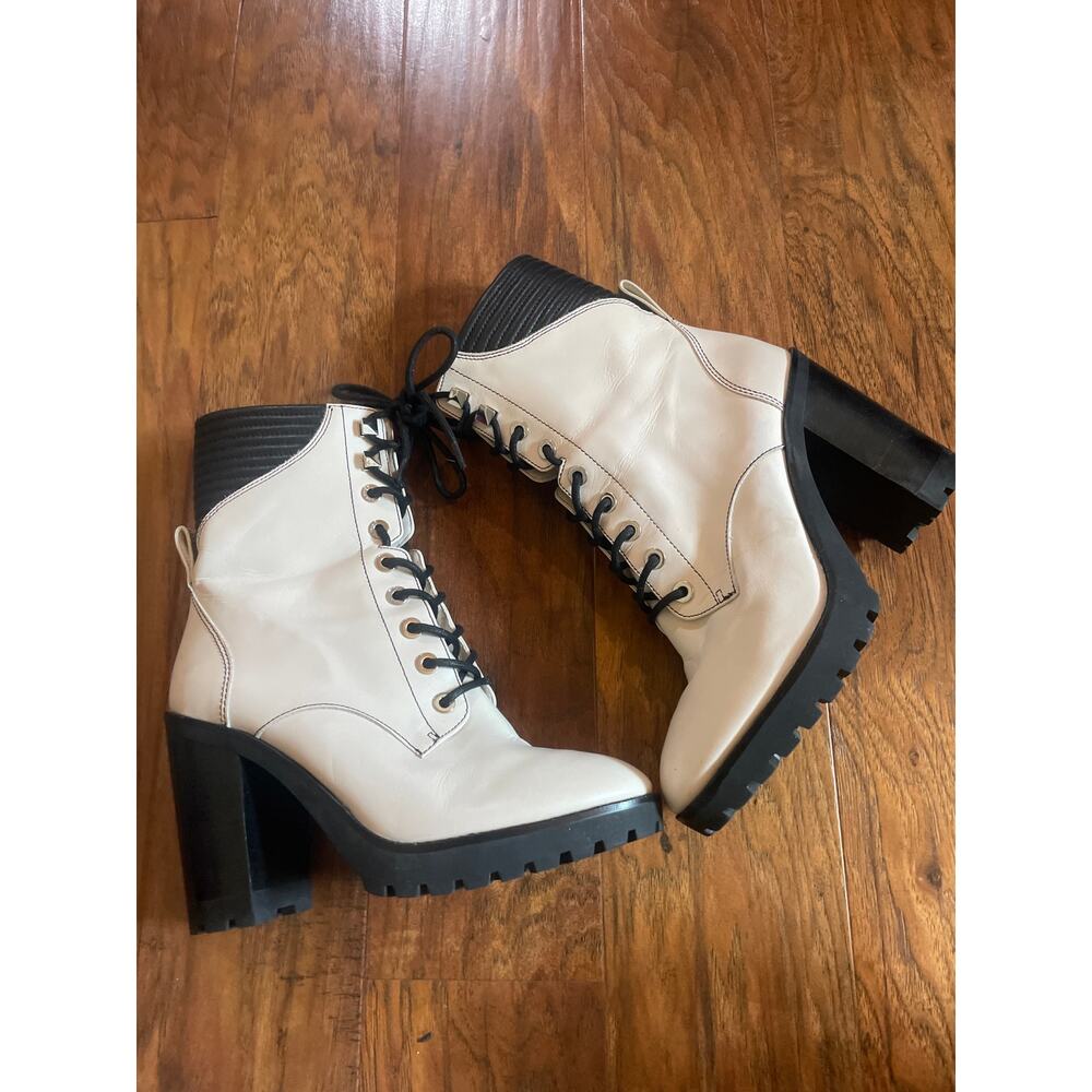 MICHAEL KORS Bastian Heeled Lace Up Combat Boots Cream Lug Sole Chunky Grunge 9 - Picture 3 of 7